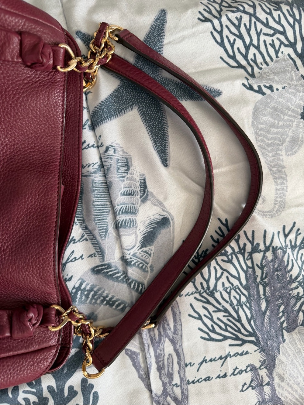 Tory Burch Pebbled Leather Shoulder Bag in Burgundy - Picture 11 of 12